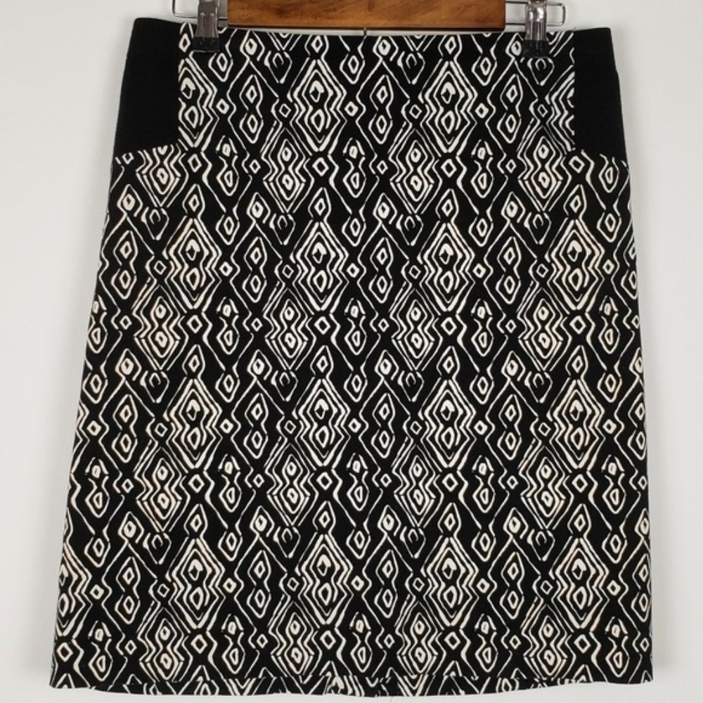 Chico's Black and White Skirt Size 1